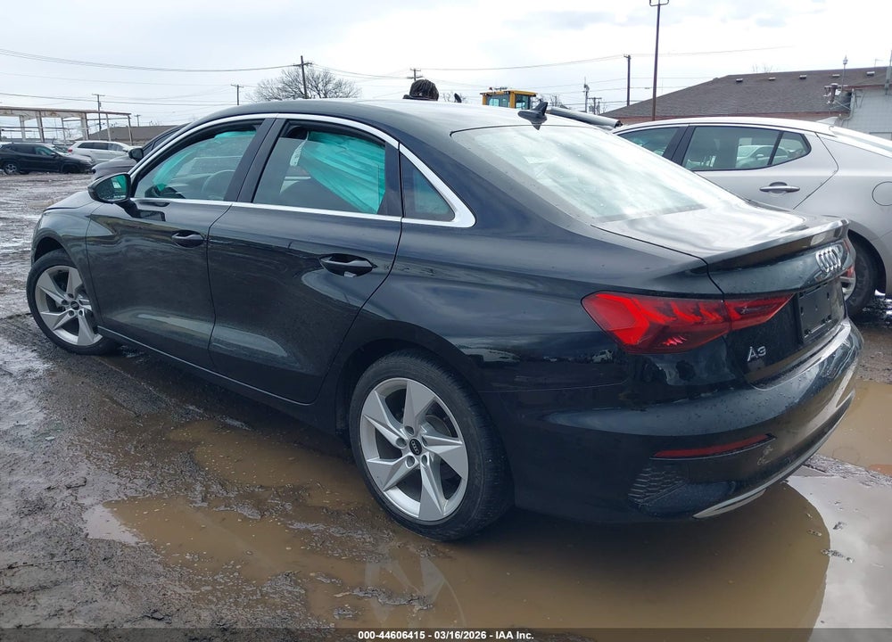 2022 AUDI A3 PREMIUM 40 TFSI FRONT-WHEEL DRIVE S TRONIC VIN: WAUAUDGY4NA037126