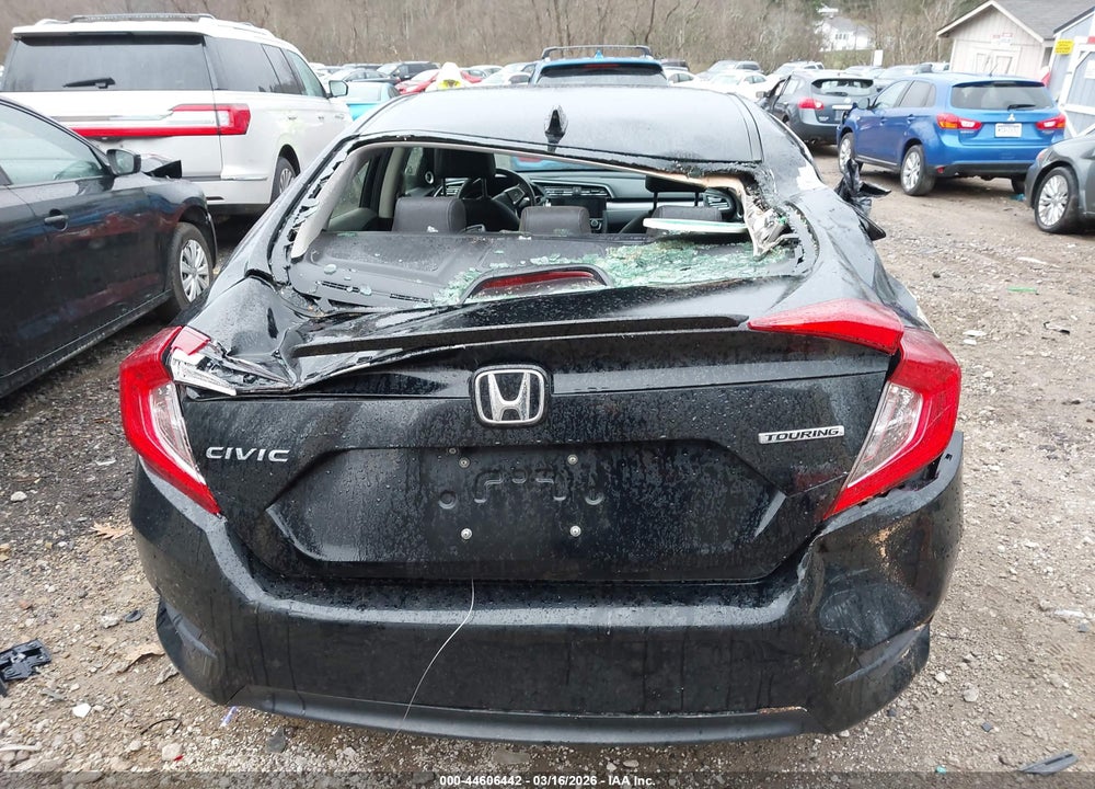 2018 HONDA CIVIC TOURING VIN: JHMFC1F93JX021123