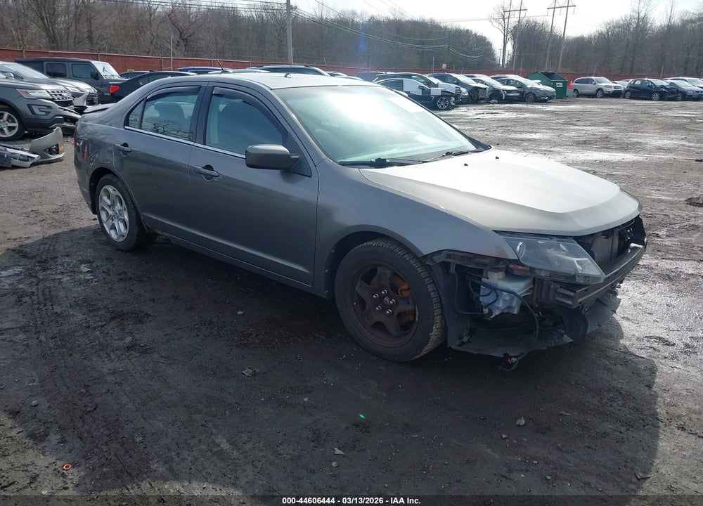 2010 FORD FUSION SE VIN: 3FAHP0HA9AR292380