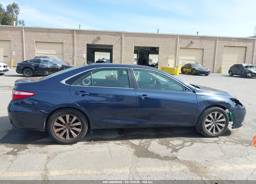 2015 TOYOTA CAMRY HYBRID XLE VIN: 4T1BD1FK4FU166952