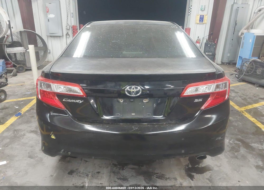 2013 TOYOTA CAMRY SE VIN: 4T1BF1FK6DU283584