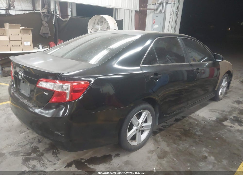 2013 TOYOTA CAMRY SE VIN: 4T1BF1FK6DU283584