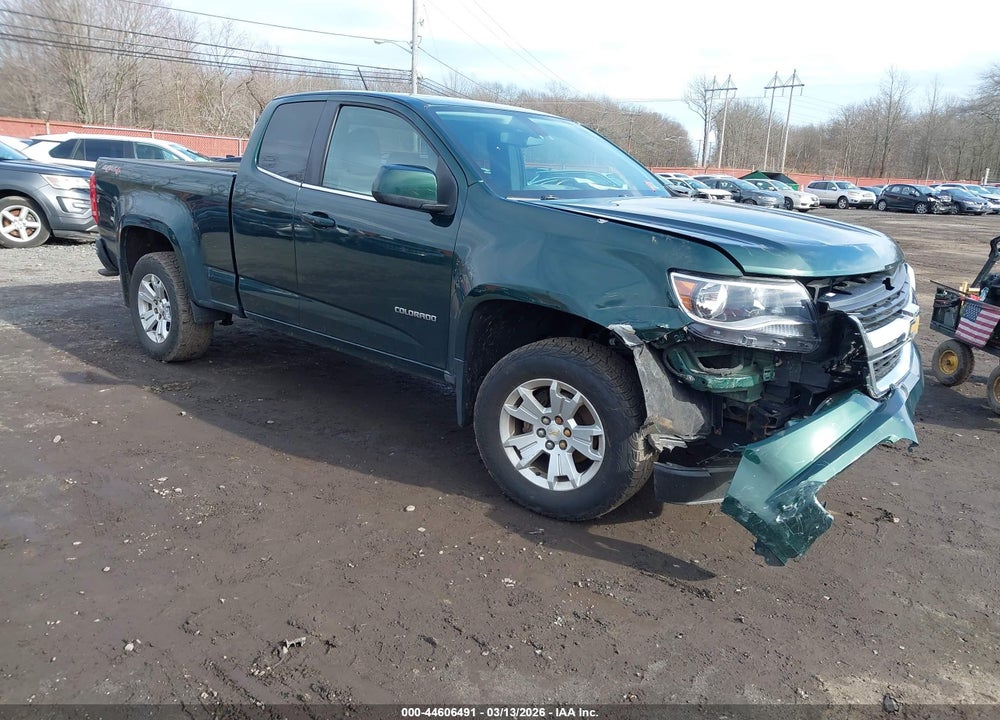 2015 CHEVROLET COLORADO LT VIN: 1GCHTBE33F1275079