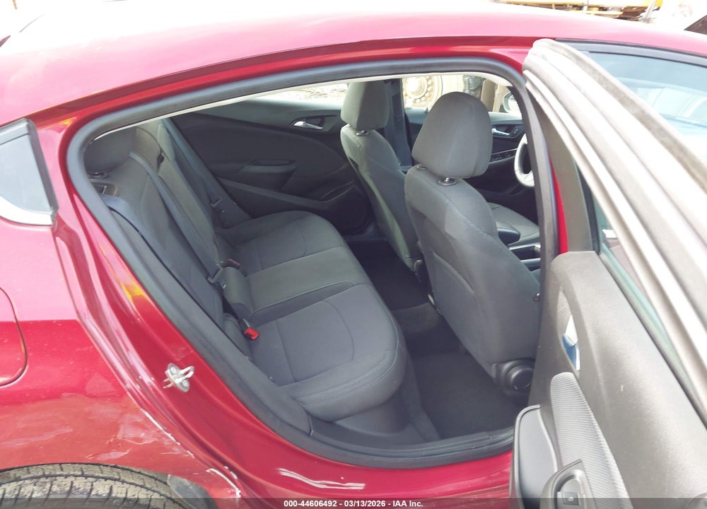 2018 CHEVROLET CRUZE LT AUTO VIN: 3G1BE6SM4JS571541
