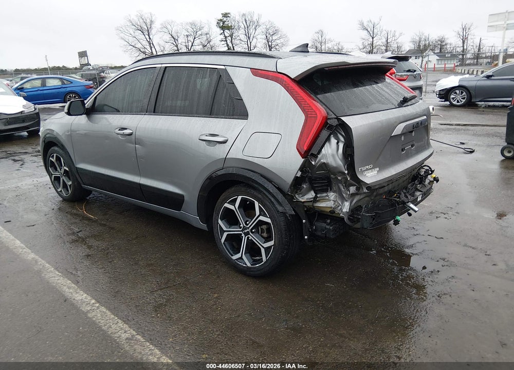 2023 KIA NIRO EX TOURING VIN: KNDCR3LE4P5047430