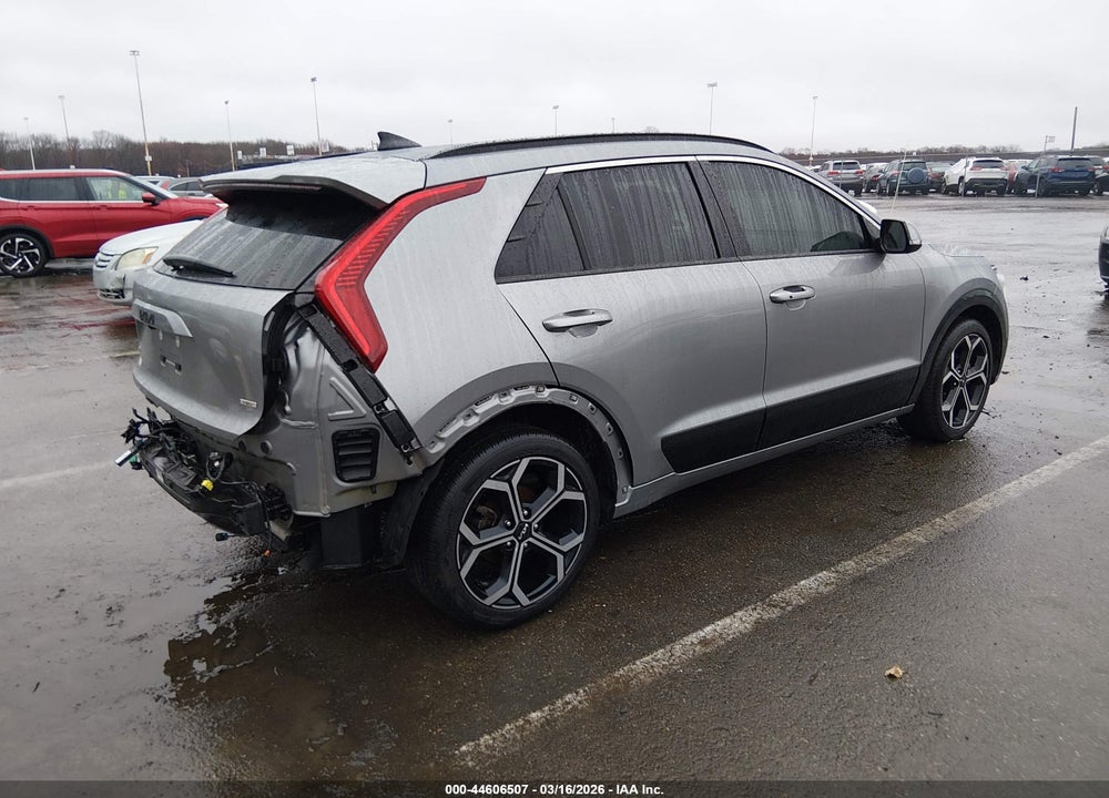 2023 KIA NIRO EX TOURING VIN: KNDCR3LE4P5047430