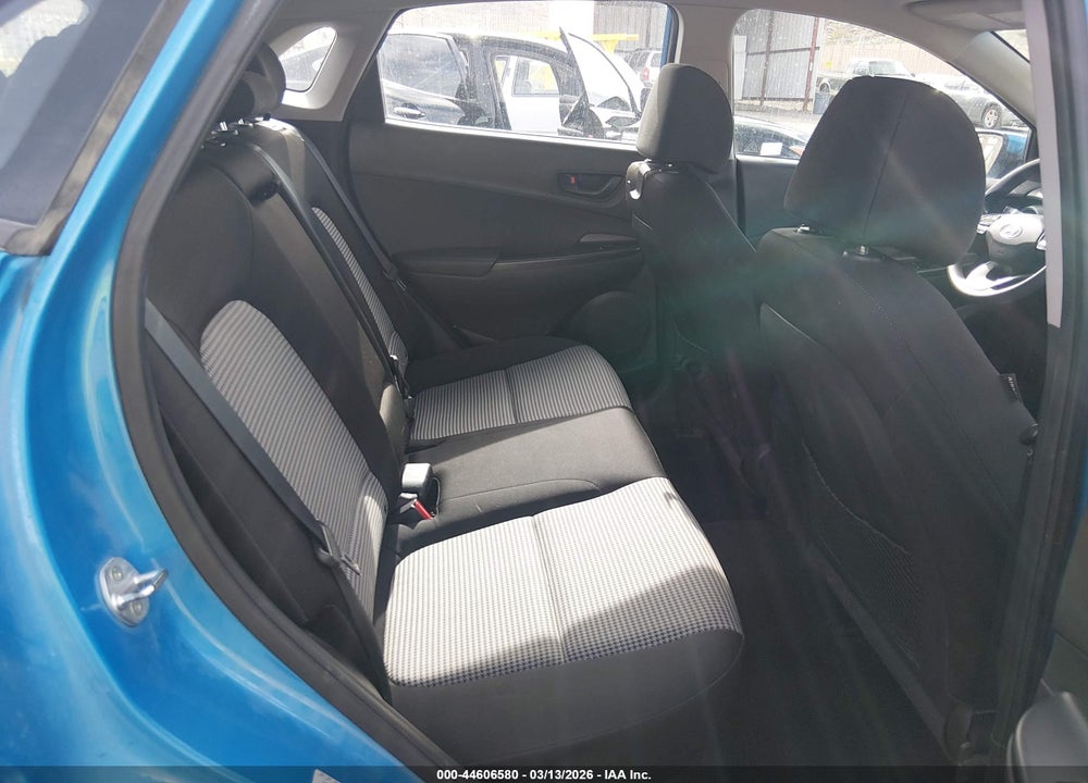 2020 HYUNDAI KONA SE VIN: KM8K1CAA4LU498145