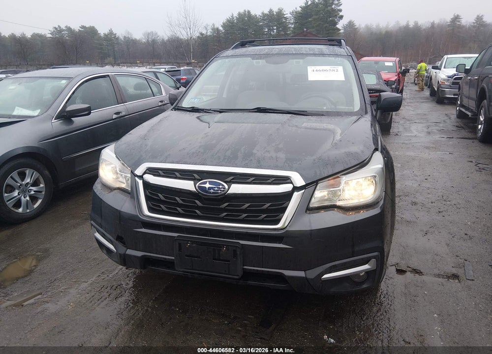 2018 SUBARU FORESTER 2.5I PREMIUM VIN: JF2SJAGC0JH511918