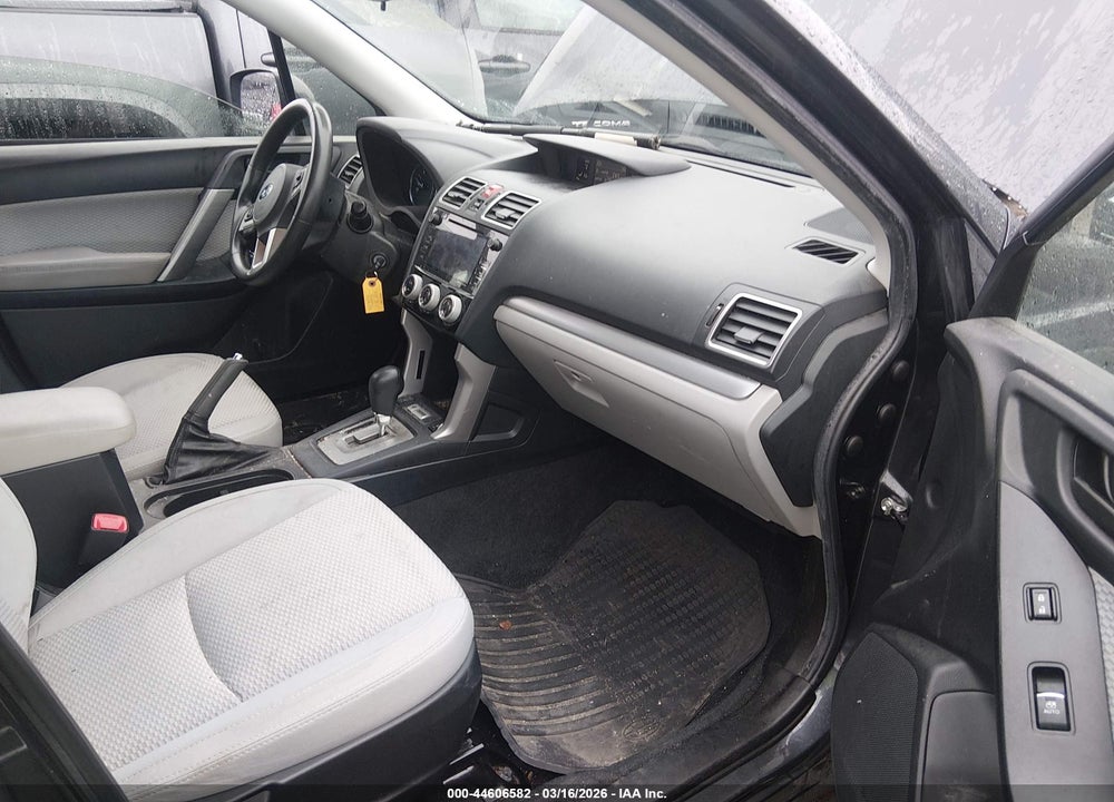 2018 SUBARU FORESTER 2.5I PREMIUM VIN: JF2SJAGC0JH511918