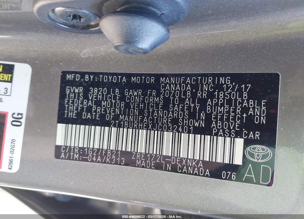 2018 TOYOTA COROLLA LE VIN: 2T1BURHEXJC032401
