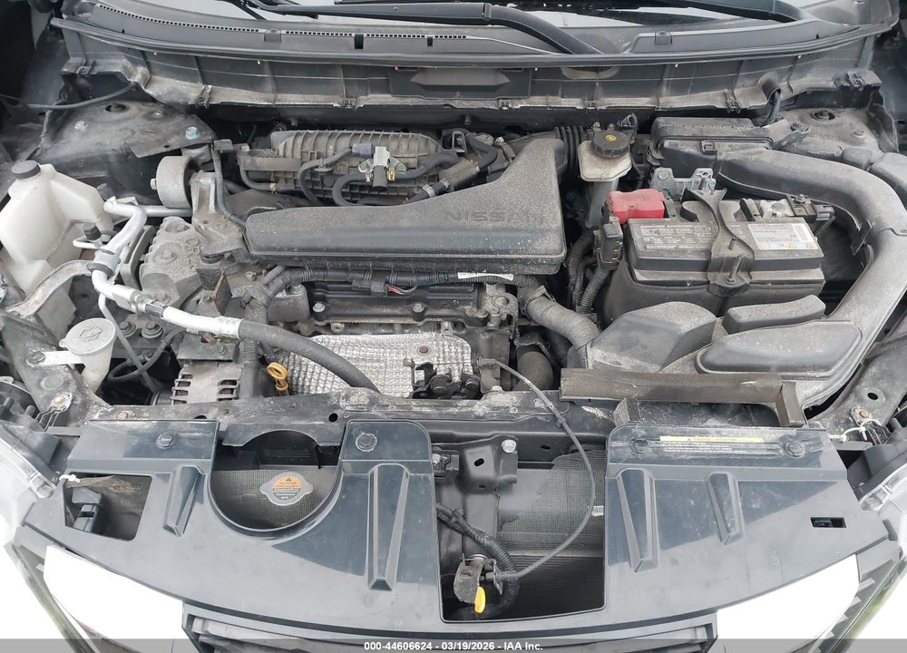 2019 NISSAN ROGUE S VIN: 5N1AT2MV1KC827113