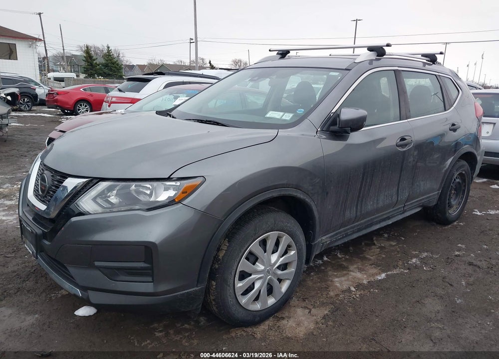 2019 NISSAN ROGUE S VIN: 5N1AT2MV1KC827113