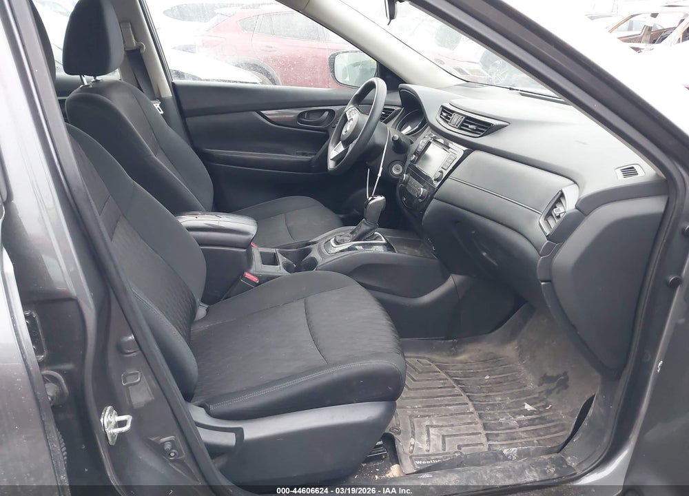 2019 NISSAN ROGUE S VIN: 5N1AT2MV1KC827113