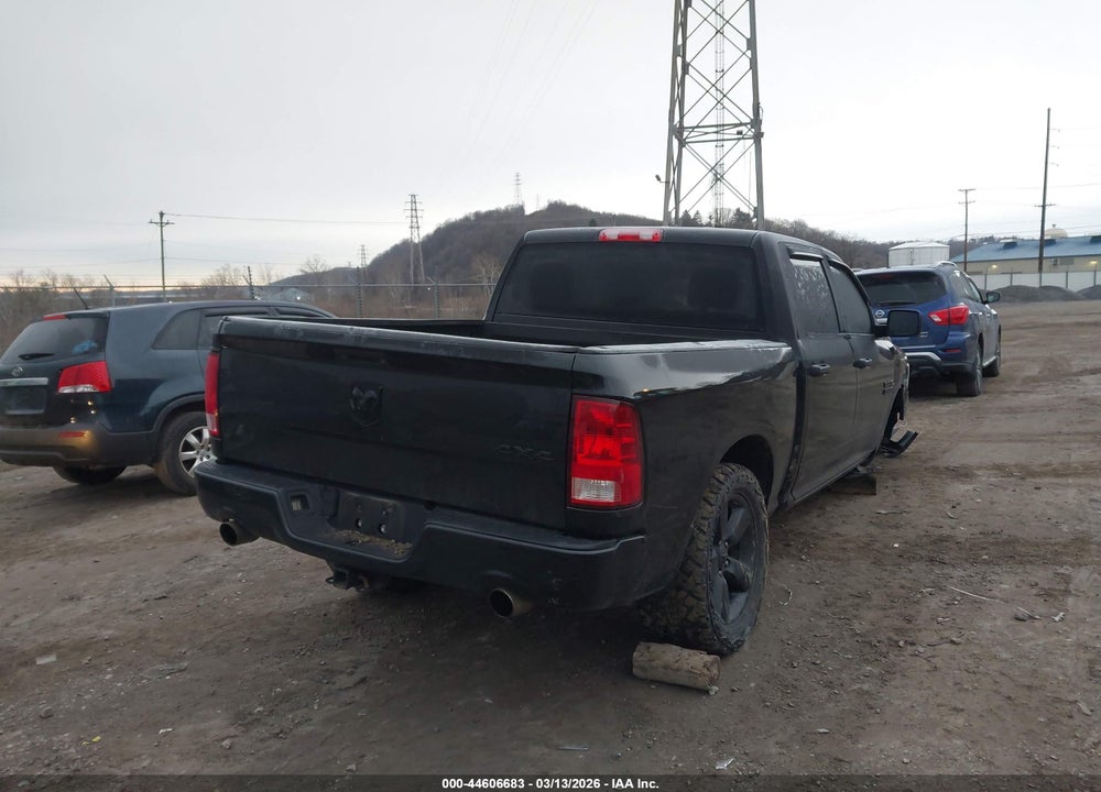 2017 RAM 1500 EXPRESS  4X4 5'7 BOX VIN: 3C6RR7KTXHG524414