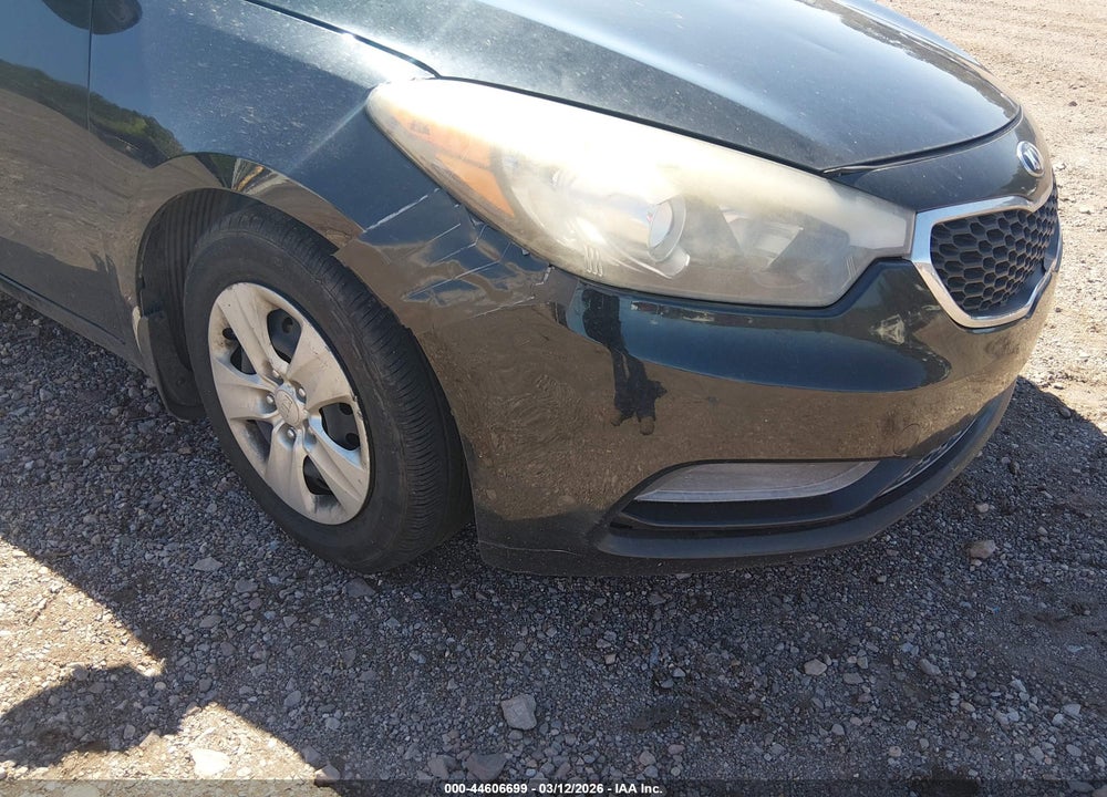 2015 KIA FORTE LX VIN: KNAFK4A68F5271346