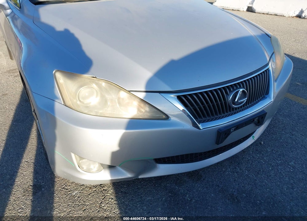 2009 LEXUS IS 250 VIN: JTHBK262495092025