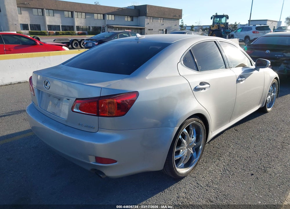 2009 LEXUS IS 250 VIN: JTHBK262495092025