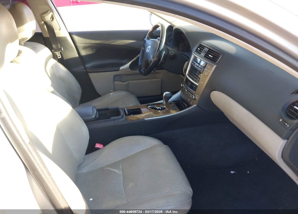 2009 LEXUS IS 250 VIN: JTHBK262495092025