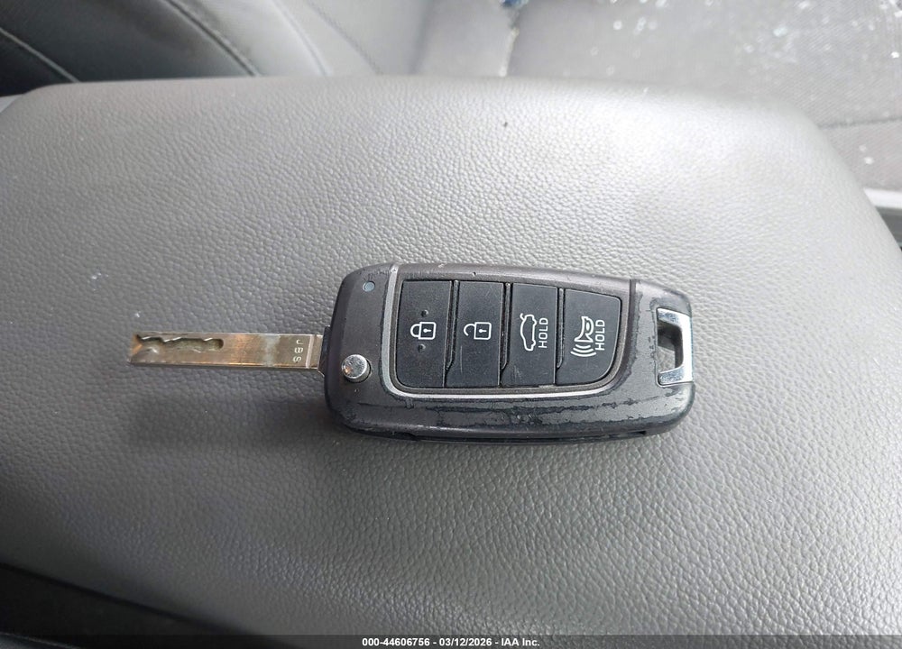 2021 HYUNDAI ELANTRA SE VIN: 5NPLL4AG2MH016510