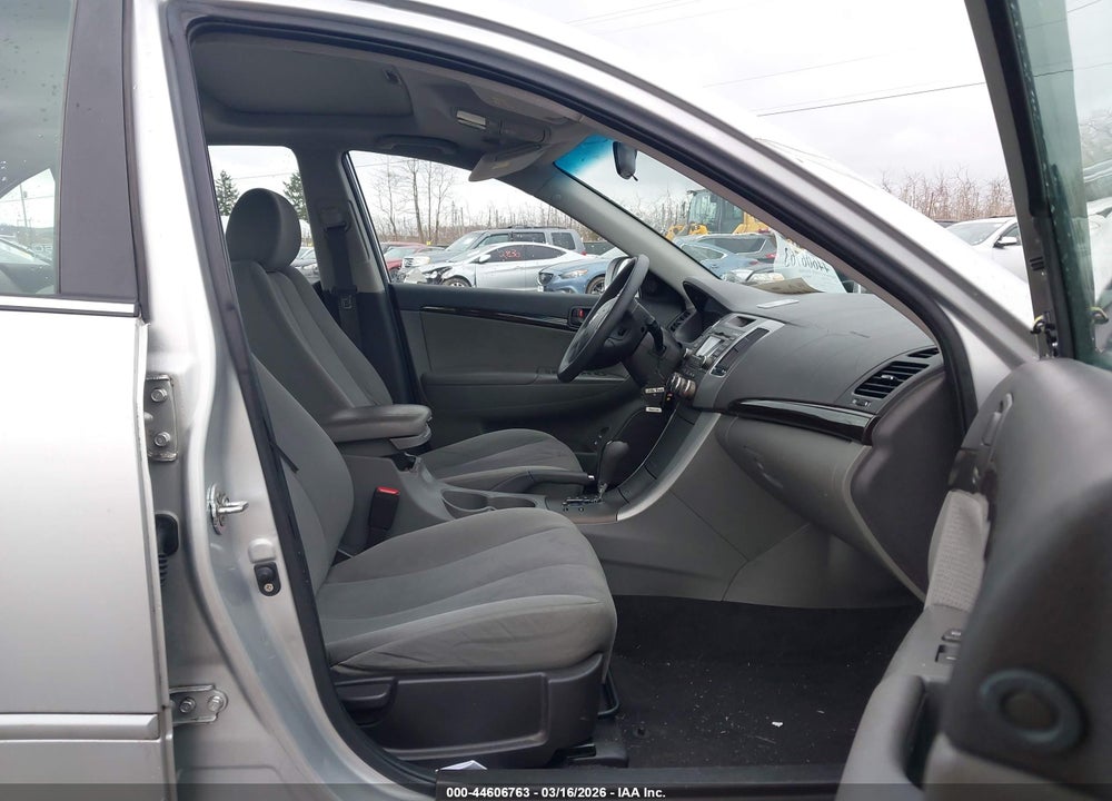 2009 HYUNDAI SONATA GLS VIN: 5NPET46C09H457509
