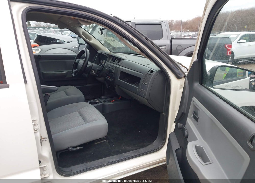 2008 DODGE DAKOTA ST VIN: 1D7HW28K98S638725