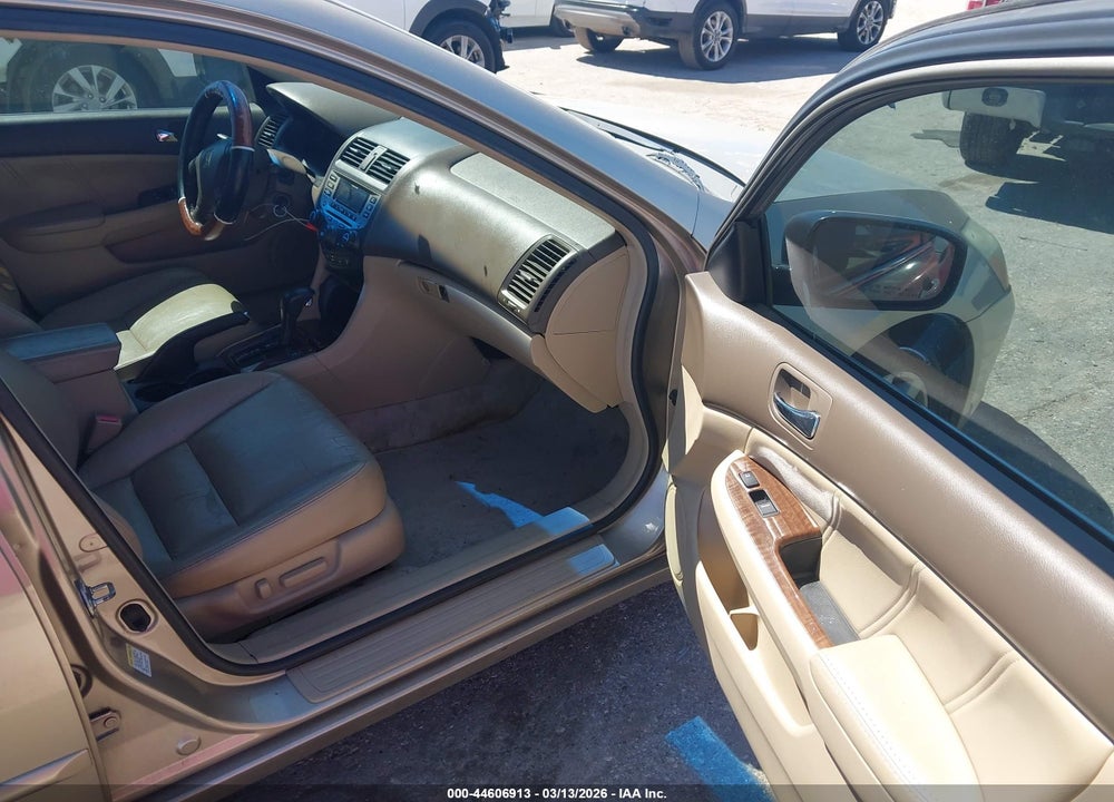 2006 HONDA ACCORD 3.0 EX VIN: 1HGCM66506A057018