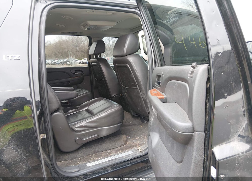 2008 CHEVROLET SUBURBAN 1500 LTZ VIN: 3GNFK16308G306254