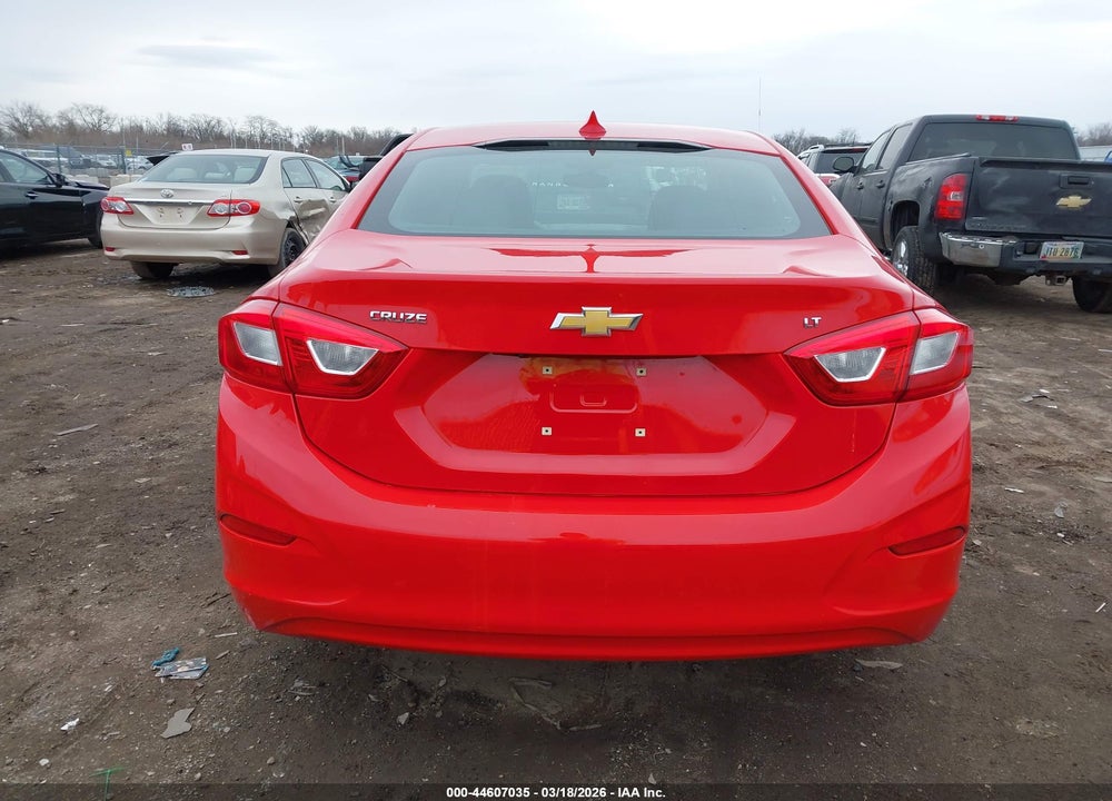 2017 CHEVROLET CRUZE LT AUTO VIN: 1G1BE5SM3H7207033