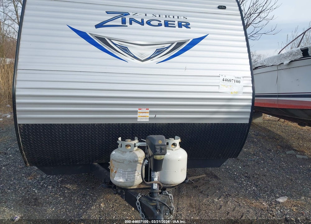 2017 CROSS TRAILERS INC CROSSROADS OTHER VIN: 4V0TC2121HJ012055