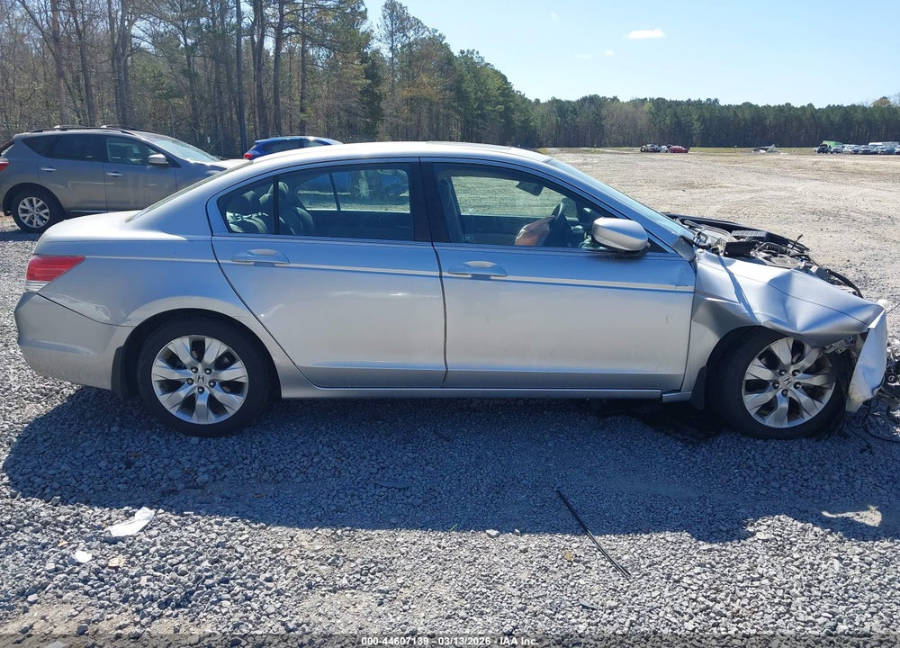 2010 HONDA ACCORD 2.4 EX VIN: 1HGCP2F75AA071667