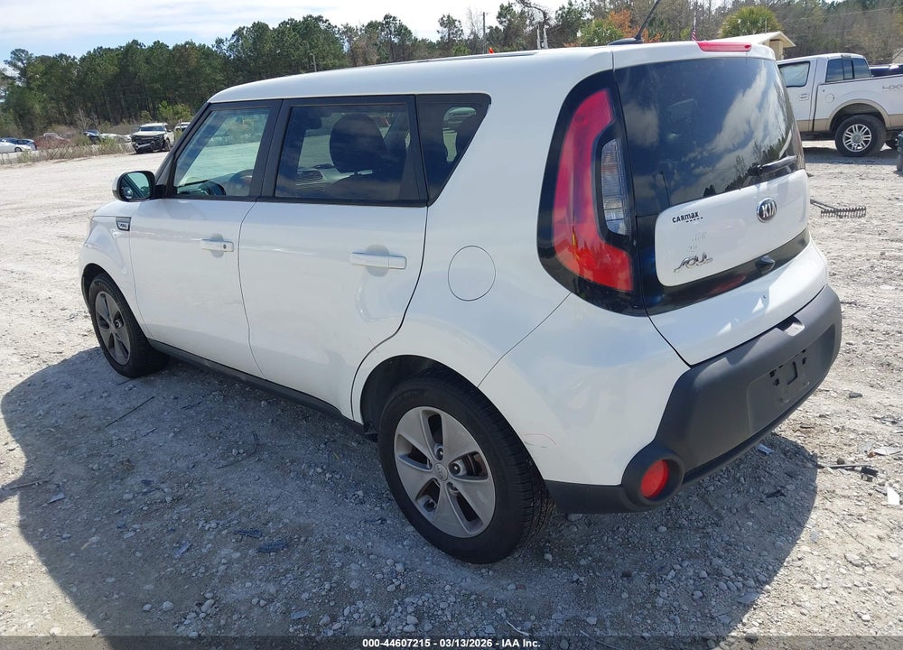 2015 KIA SOUL VIN: KNDJN2A20F7774640