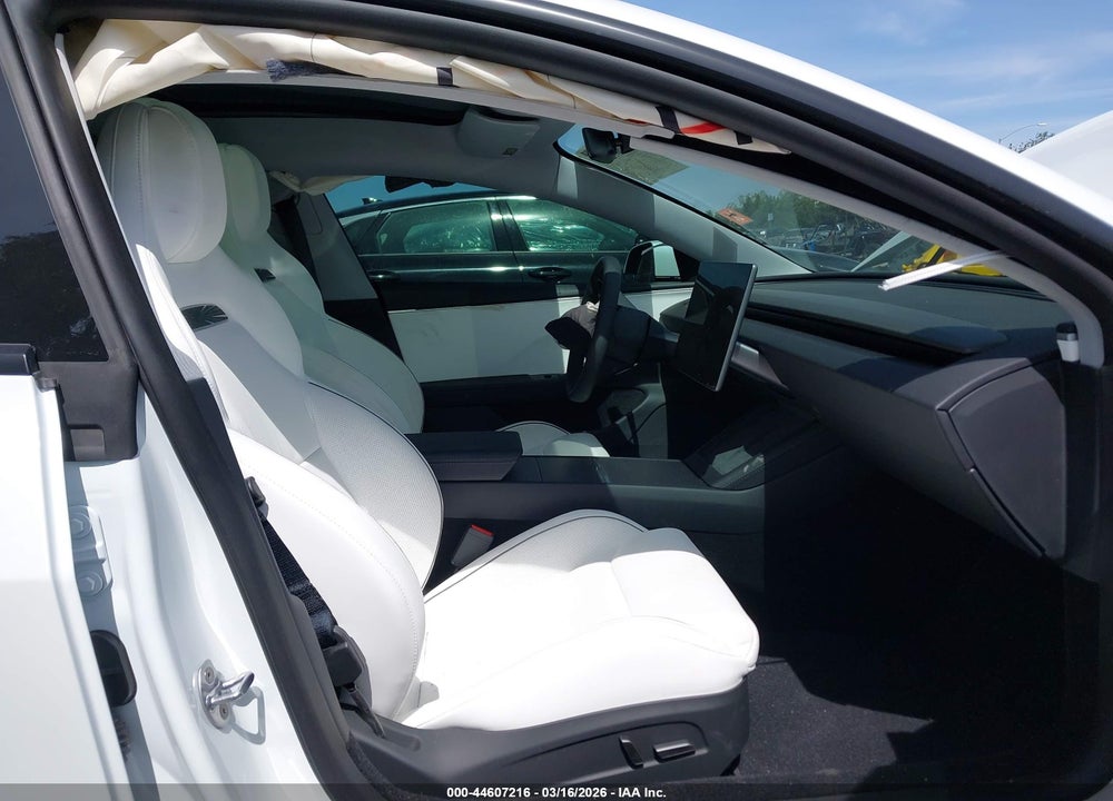 2025 TESLA MODEL 3 PERFORMANCE ALL-WHEEL DRIVE VIN: 5YJ3E1ET7SF084815
