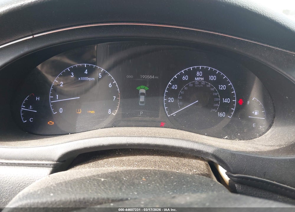 2013 HYUNDAI GENESIS 3.8 VIN: KMHGC4DD9DU231273