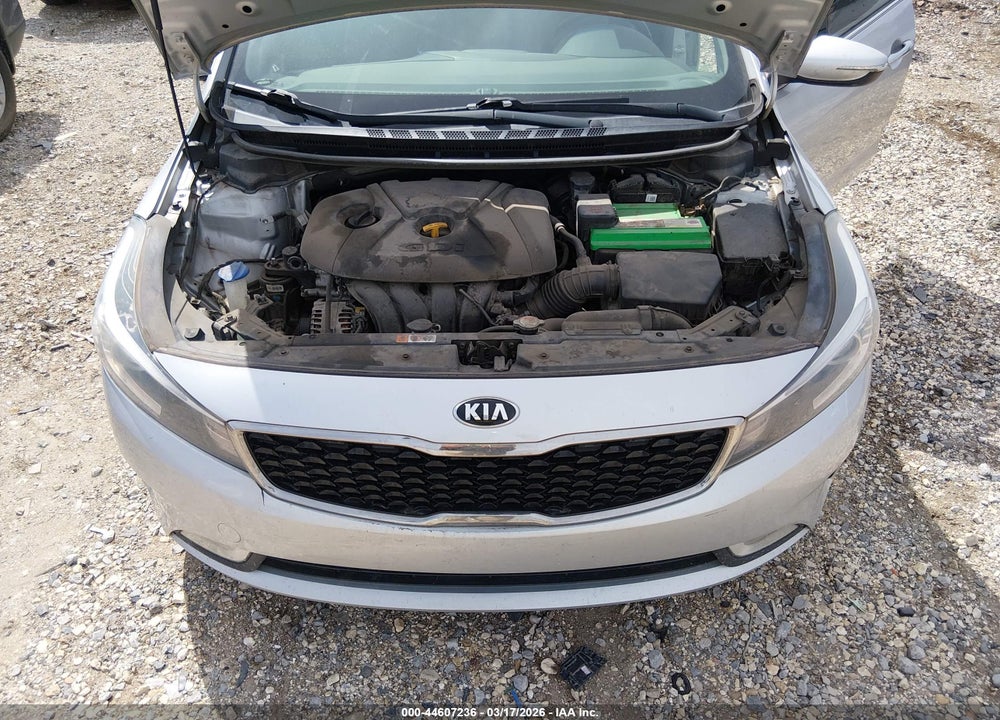 2017 KIA FORTE EX VIN: 3KPFL4A89HE055465