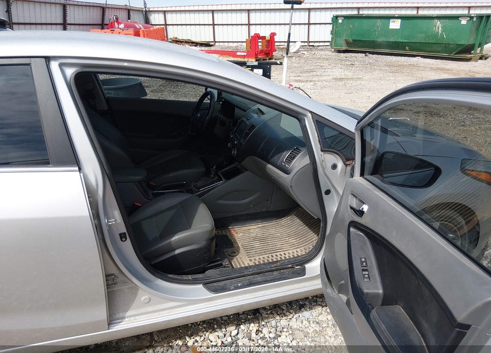 2017 KIA FORTE EX VIN: 3KPFL4A89HE055465