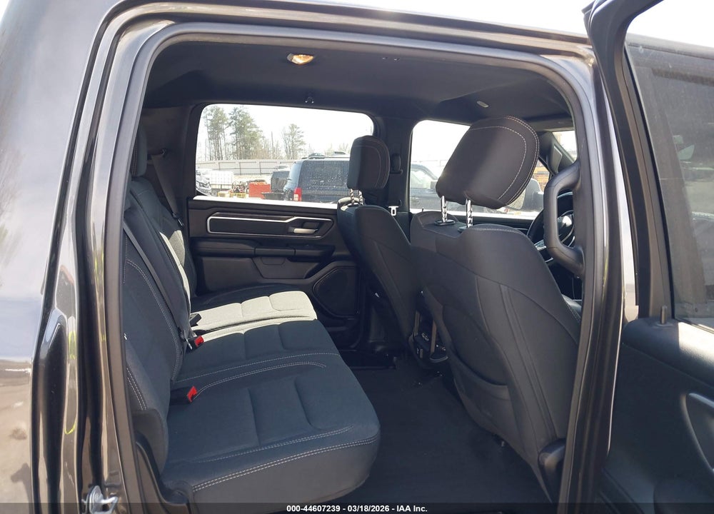 2020 RAM 1500 BIG HORN  4X4 5'7 BOX VIN: 1C6SRFFTXLN160162