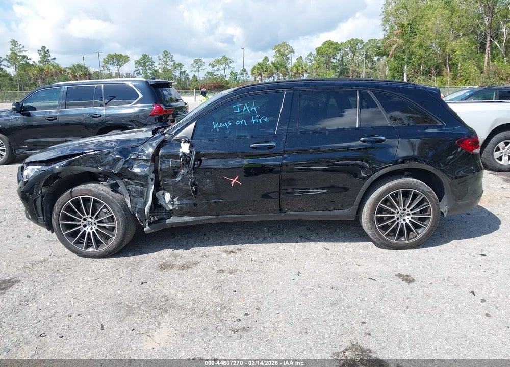 2022 MERCEDES-BENZ GLC 300 SUV VIN: W1N0G8DB1NV338094