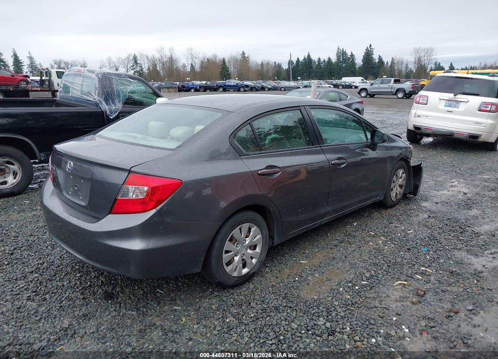 2012 HONDA CIVIC LX VIN: 2HGFB2F5XCH563013