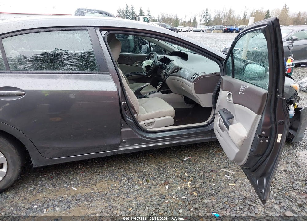 2012 HONDA CIVIC LX VIN: 2HGFB2F5XCH563013