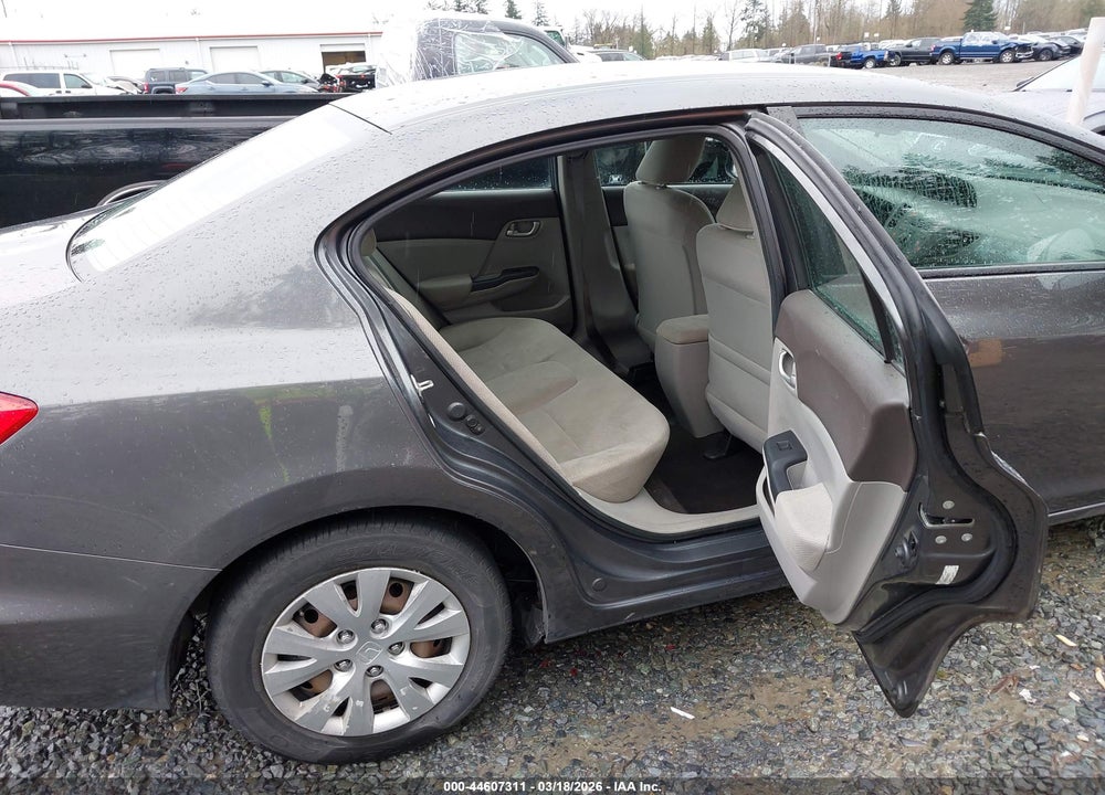 2012 HONDA CIVIC LX VIN: 2HGFB2F5XCH563013