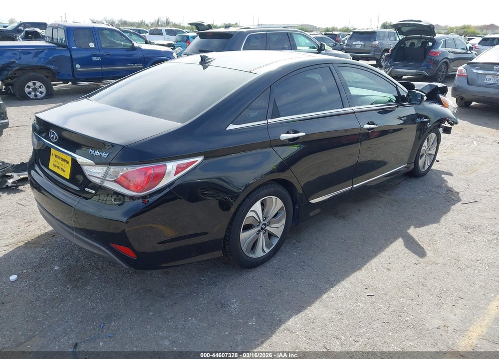2015 HYUNDAI SONATA HYBRID LIMITED VIN: KMHEC4A48FA123503