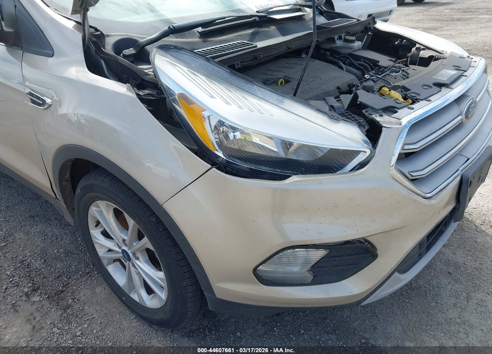 2018 FORD ESCAPE SE VIN: 1FMCU0GD4JUC06406
