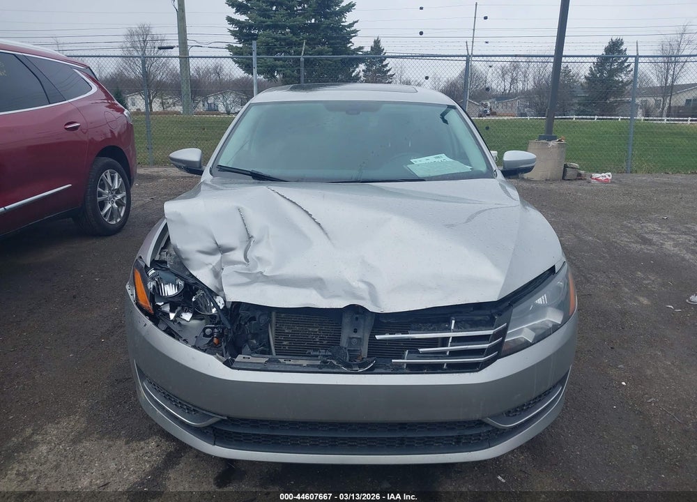 2012 VOLKSWAGEN PASSAT 2.0L TDI SE VIN: 1VWBN7A38CC032271