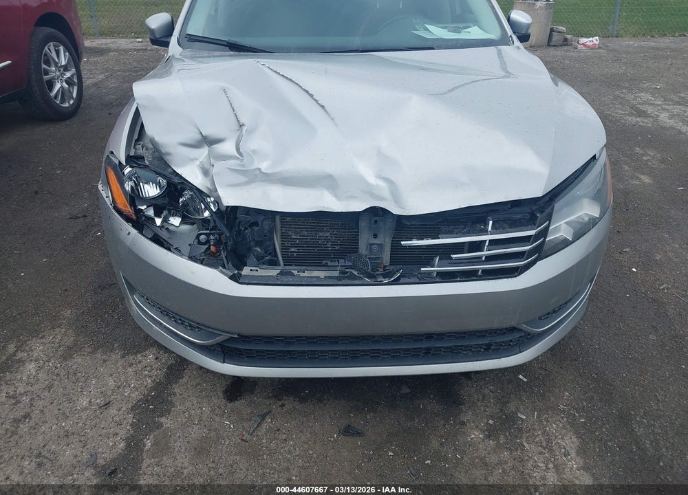 2012 VOLKSWAGEN PASSAT 2.0L TDI SE VIN: 1VWBN7A38CC032271