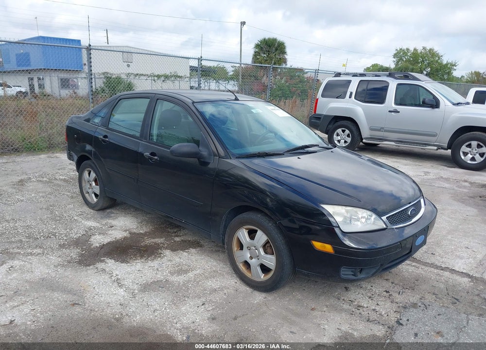2005 FORD FOCUS ZX4 VIN: 1FAFP34N65W294561