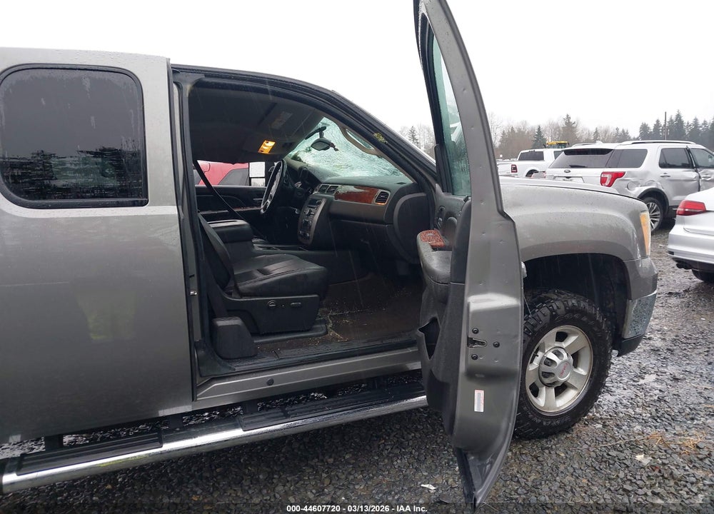2009 GMC SIERRA 2500HD SLT VIN: 1GTHK69699E142001