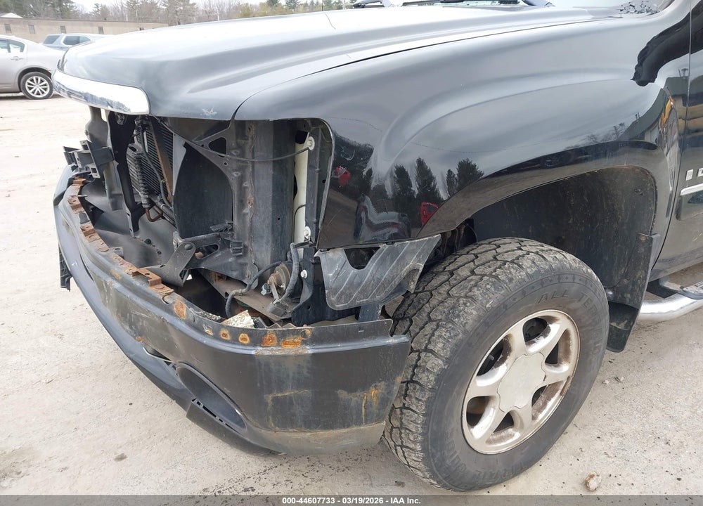 2007 GMC SIERRA 1500 DENALI VIN: 2GTEK638871728264
