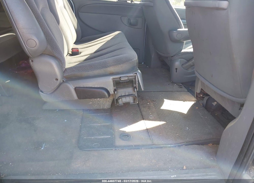 2005 DODGE GRAND CARAVAN SE VIN: 1D4GP24R35B321480