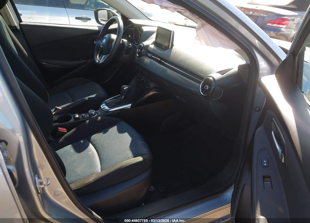 2018 TOYOTA YARIS IA VIN: 3MYDLBYV9JY317417