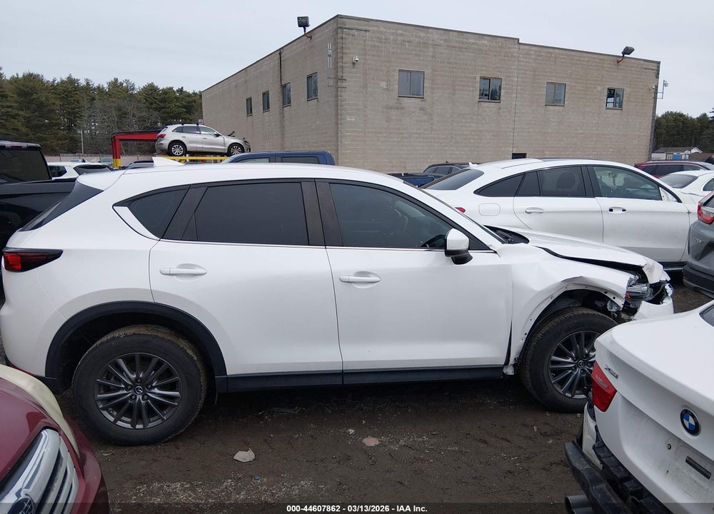 2018 MAZDA CX-5 SPORT VIN: JM3KFABM6J1353097
